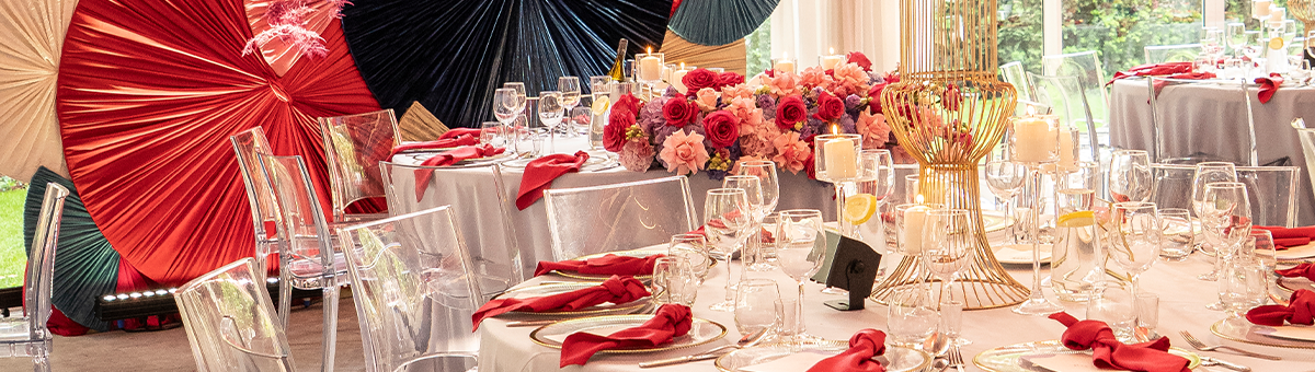 Villa Foksal Lato w pelni a Villa Foksal rozkwita miloscia cover